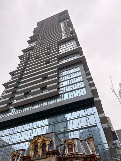 634 Church Street 2102, Toronto C08, On M4y 0g9