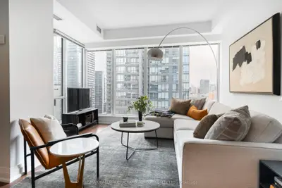 80 John Street 2008, Toronto C01, On M5v 3x4