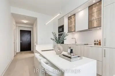 11 Yorkville Avenue 5710, Toronto C02, On M4w 0b7