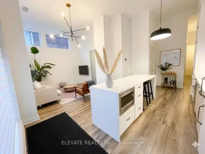 106 Dovercourt Road 102, Toronto C01, On M5j 0g4