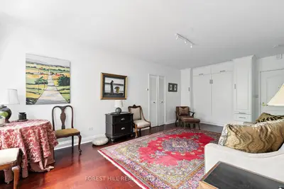21 Dale Avenue 805, Toronto C09, On M4w 1k3