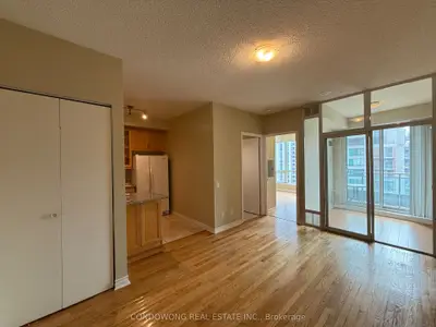 60 Byng Avenue 1101, Toronto C14, On M2n 7k3