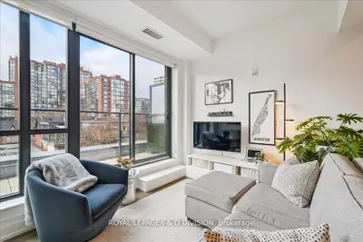 90 Niagara Street 405, Toronto C01, On M5v 0p9
