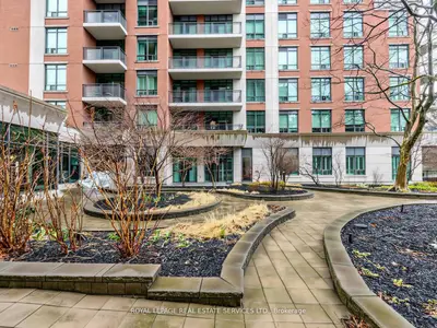 319 Merton Street 902, Toronto C10, On M4s 1a7