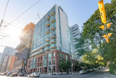 220 George Street 506, Toronto C08, On M5a 2n1