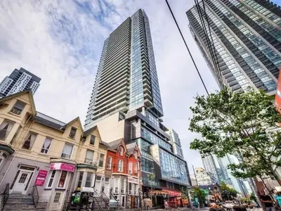 290 Adelaide Street W 2709, Toronto C01, On M5v 0p3