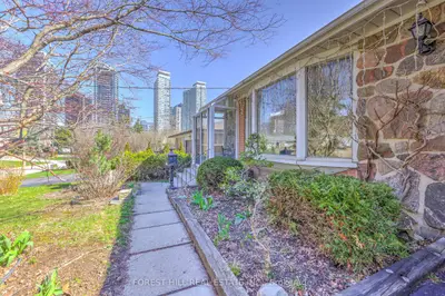63 Hopperton Drive, Toronto, On M2l 2s7