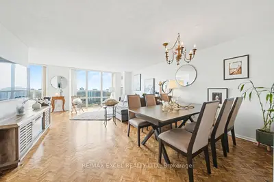 215 Wynford Drive 1604, Toronto C11, On M3c 3p5