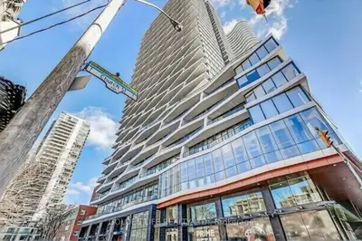 85 Wood Street 3310, Toronto C08, On M4y 0e8