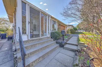 63 Hopperton Drive, Toronto, On M2l 2s7