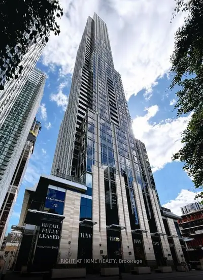 11 Yorkville Avenue 1711, Toronto C02, On M4w 0b7