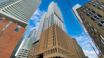 28 Widmer Street 4729, Toronto C01, On M5v 0t2