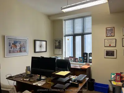 372 Bay Street 900, Toronto C01, On M5h 2w9