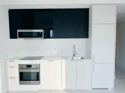 308 Jarvis Street 1513, Toronto C08, On M5a 2p2