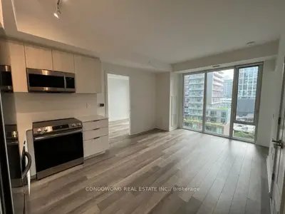 50 Power Street 918, Toronto C08, On M5a 0v3
