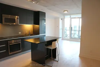 30 Minowan Miikan Lane 629, Toronto C01, On M6j 0e5