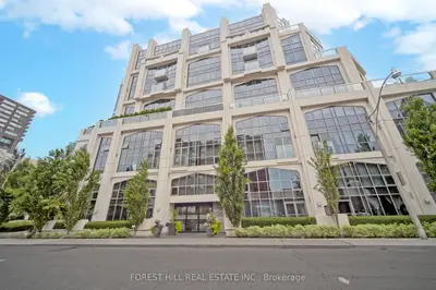 3 Mcalpine Street 501, Toronto C02, On M5r 3t5