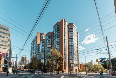 725 S King Street W 205, Toronto C01, On M5v 2w9