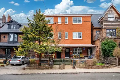 276* Crawford Street, Toronto C01, On M6j 2v8