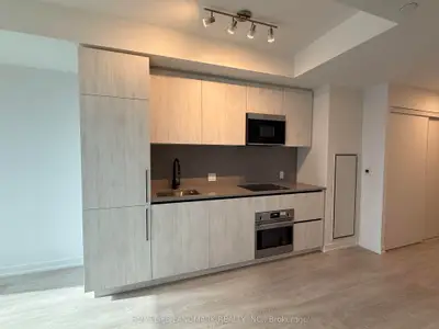 35 Parliament Street 3203, Toronto C08, On M5a 0z5