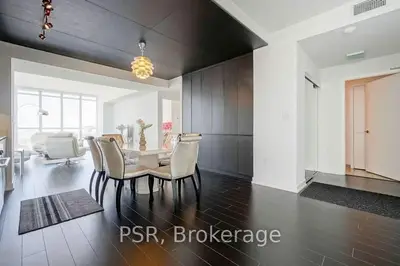 10 Capreol Court 2101, Toronto, On M5v 4b3