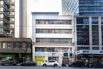27 Carlton Street 500, Toronto C08, On M5b 1l2