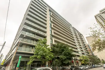 111 Elizabeth Street 951, Toronto C01, On M5g 1p7