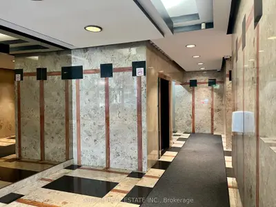 27 Carlton Street 507, Toronto C08, On M5b 1l2