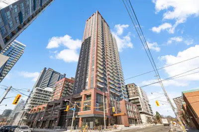 130 River Street 505, Toronto C08, On M5a 0r8