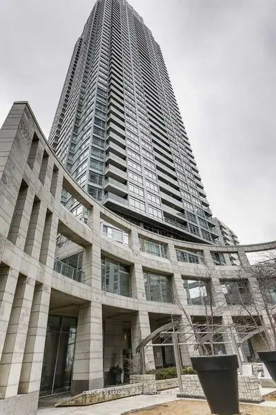 2191 Yonge Street 1207, Toronto C10, On M4s 4h8
