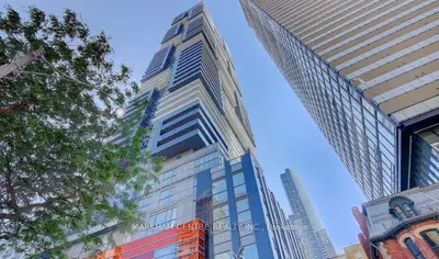 7 Grenville Street 4702, Toronto C01, On M4y 0e9