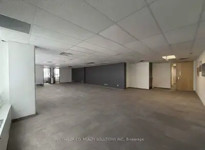 1 Valleybrook Drive 202, Toronto C12, On M3b 2s7