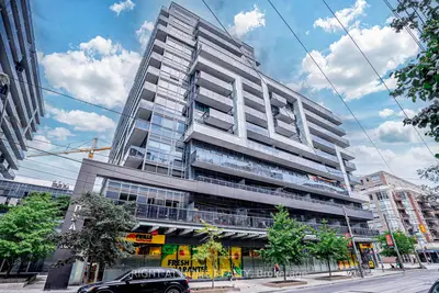 1030 King Street W 802, Toronto C01, On M6k 3n3