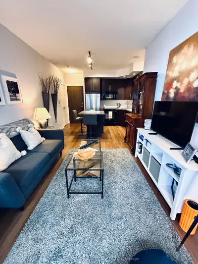 28 Linden Street 2301, Toronto C08, On M4y 0a4