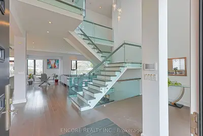 93 Pleasant View Drive, Toronto C15, On M2j 3r2