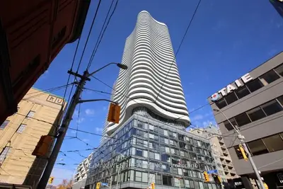 403 Church Street 3713, Toronto C08, On M4y 0c9
