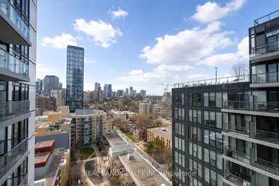 251 Jarvis Street 1702, Toronto C08, On M5b 0c3