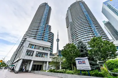 208 Queens Quay W 1412, Toronto C01, On M5j 2y5