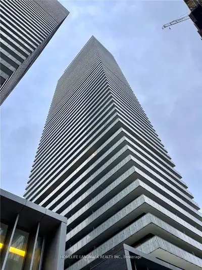 50 Charles Street E 3403, Toronto C08, On M4y 1t1