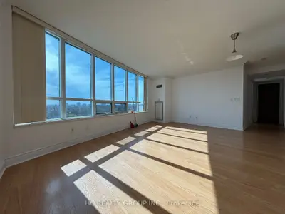 15 Greenview Avenue 1006, Toronto C07, On M2m 4m7