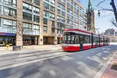 92 King Street E 507, Toronto C08, On M5c 2v8