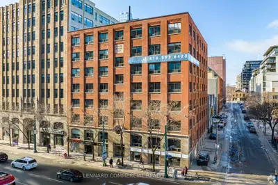 116 Spadina Avenue 400, Toronto C01, On M5v 2k6