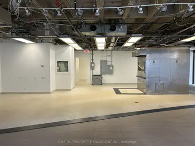 18 King Street E 100, 102, 106, 107, Toronto C08, On M5c 1c4