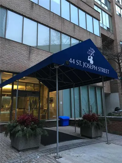 44 St Joseph Street 1615, Toronto C01, On M4y 2w4