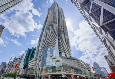 1 Bloor Street E 2811, Toronto C08, On M4w 1a9