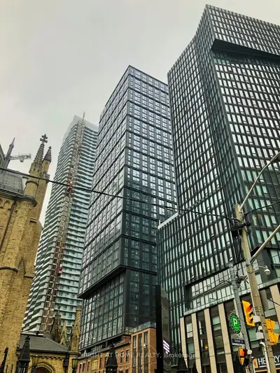 82 Dalhousie Street 1011, Toronto C08, On M5b 0c5