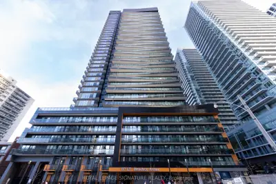 117 Broadway Avenue 2502, Toronto C10, On M4p 1v3