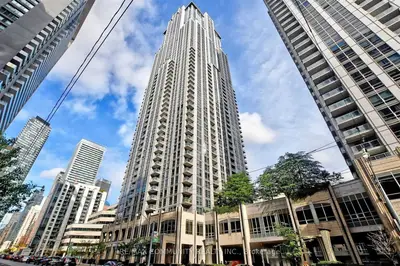 763 Bay Street 202, Toronto C01, On M5g 2r3