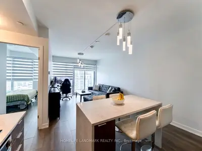 38 Iannuzzi Street 1701, Toronto C01, On M5v 0s2