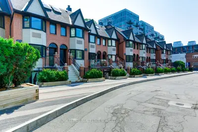 570 Wellington Street W 6b, Toronto C01, On M5v 2x5